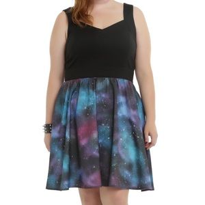 Plus Size Galaxy Dress with Pockets - X2